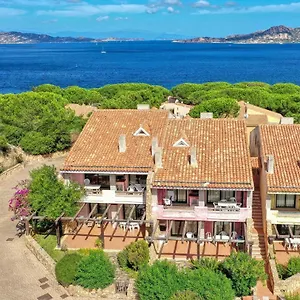 3* Hotel apartamentowy Baia Del Faro